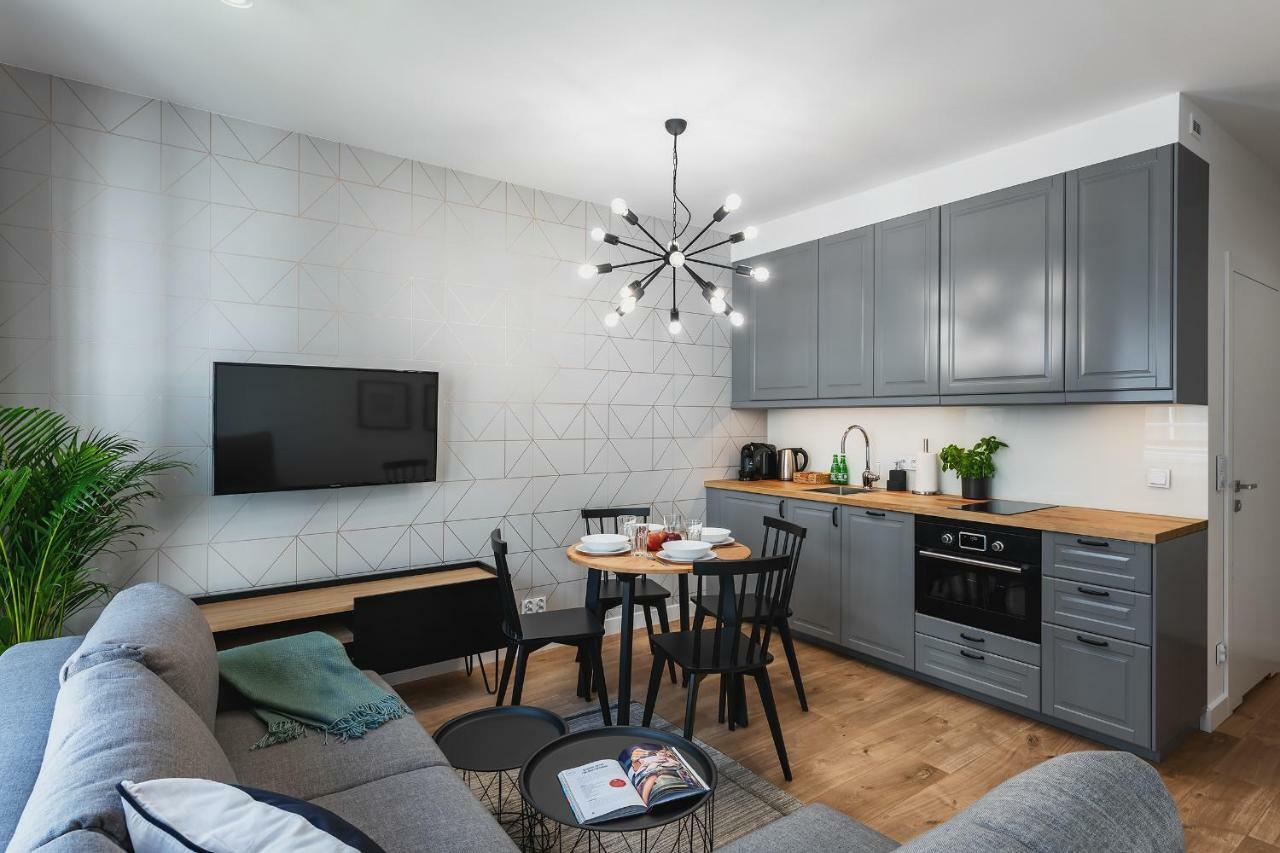 Yoursecondflat Grzybowska Varšava